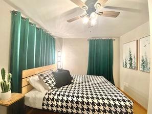 3 Schlafzimmer, Reisekinderbett, WLAN, Bettwäsche
