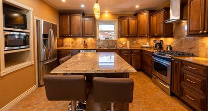 Heber Springs Home w/ Heated Pool! Walk to Sandy Beach & Greers Ferry Lake!