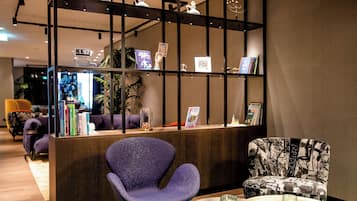 酒吧(店内)