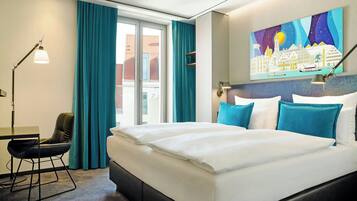 SPECIAL ONE with a queen bed | Soundproofing, WiFi (free), bed sheets