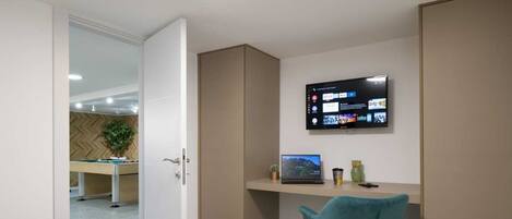 2 bedrooms, desk, soundproofing, iron/ironing board