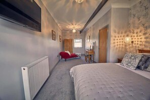 1 bedroom, premium bedding, iron/ironing board, free WiFi