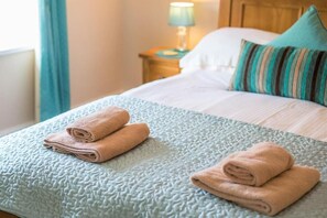 1 quarto, ferros/tábuas de passar roupa, Wi-Fi, roupa de cama