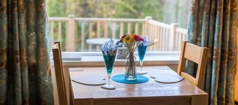 Host & Stay | No.4 Daisy Cottage