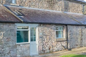 Exterior - Host & Stay | No.4 Daisy Cottage (Belford)