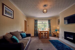 TV, peis og kontorer