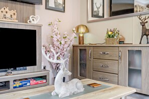 Unclassified image, 4 of 23, button - Host & Stay | Sammy's Retreat (Felton)