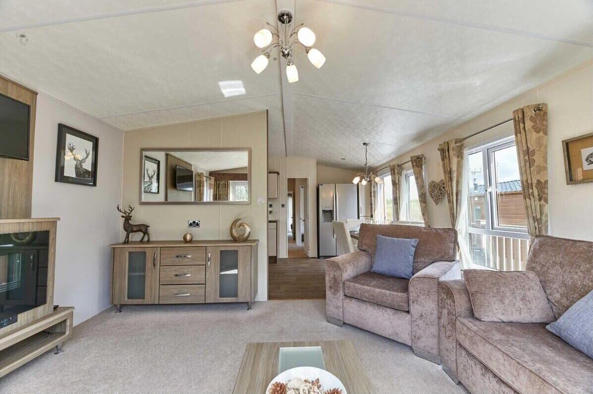 TV, DVD player, offices