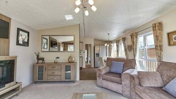TV, DVD player, offices