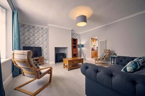 TV, fireplace, stereo, offices