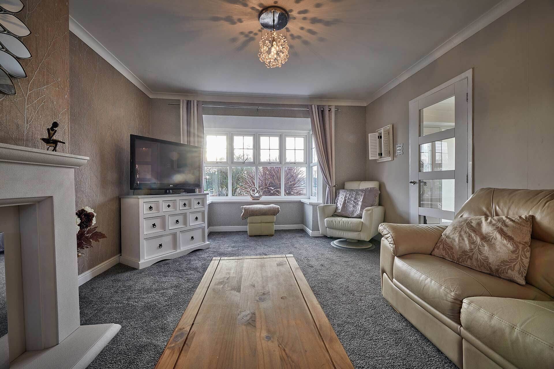 Smart TV, fireplace, books, offices
