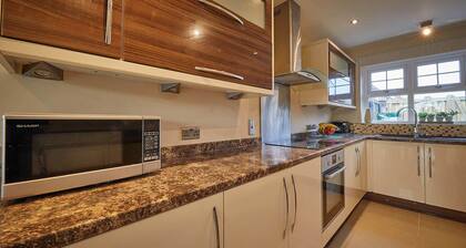 Host & Stay | Stonehaven