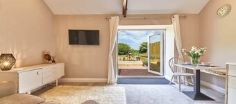 Host & Stay | The Pepper Pot