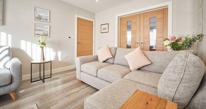 Host & Stay | Sunflower Cottage
