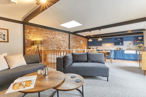 The Burrow, Alnwick - Host & Stay