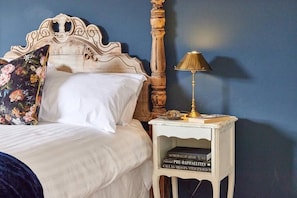 4 bedrooms, iron/ironing board, free WiFi, bed sheets - Host & Stay | The Old Workhouse (Alnwick)
