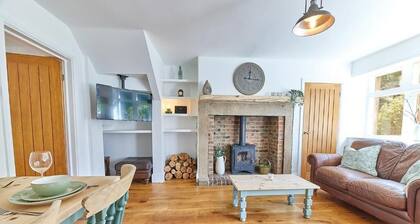 Host & Stay | Waterleap Cottage
