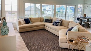 Unclassified image, 3 of 34, button - 1030 Ocean 5 Bedroom Home by RedAwning (Supply)