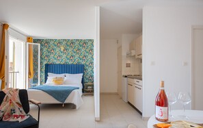 1 bedroom, iron/ironing board, travel crib, internet