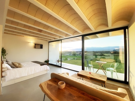 Exclusive Villa, Hot Tub, Mountain View | Interior. Estrellas de Gredos