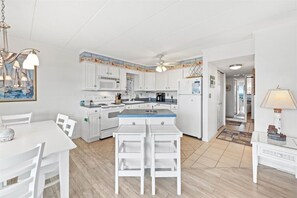 Fridge, microwave, oven, stovetop - Assateague House 309 by Seaside Vacations & Sales (Ocean City)