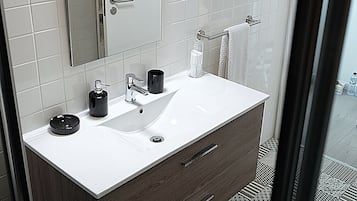 Shower, bidet
