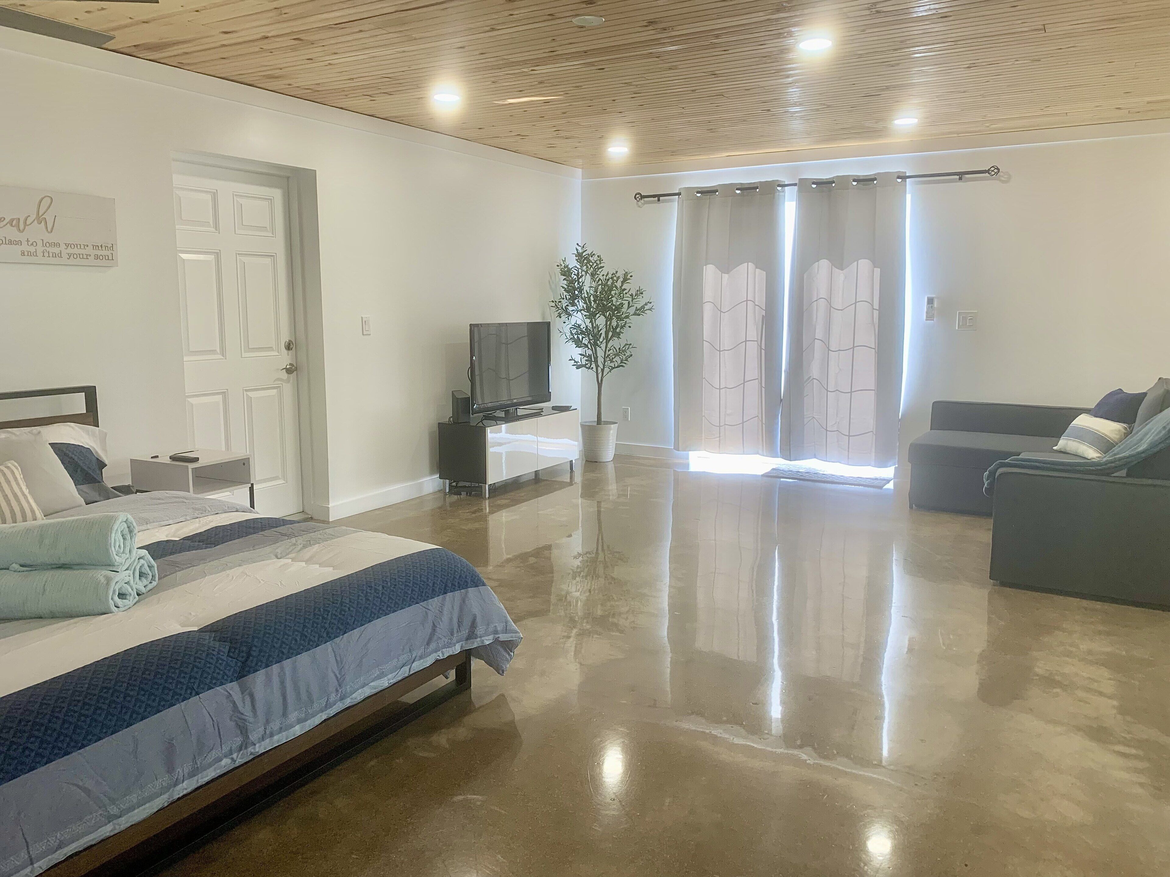 6 chambres, bureau, fer et planche à repasser, Wi-Fi gratuit