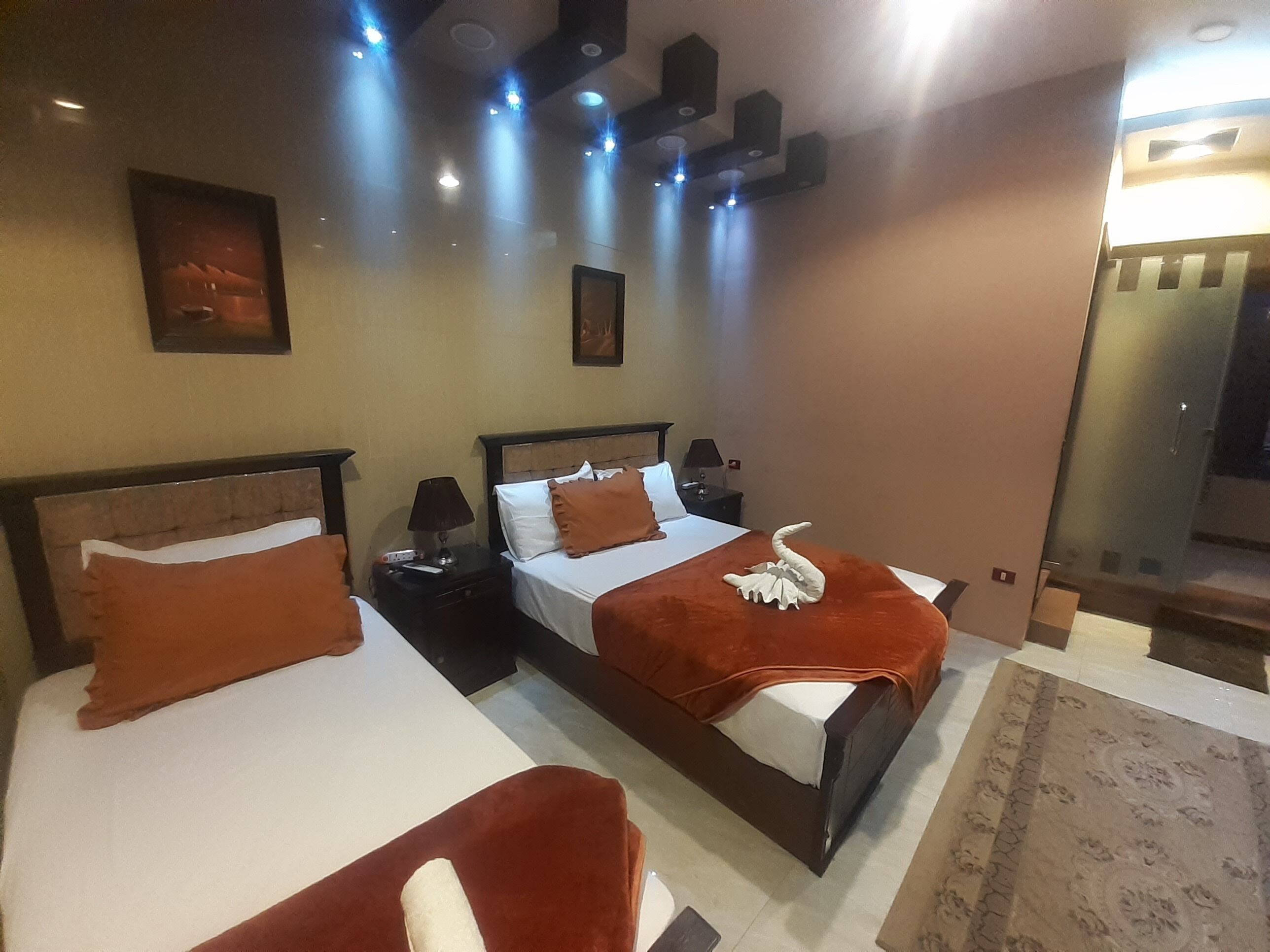 Photo - Cairo Plaza 90 Hotel