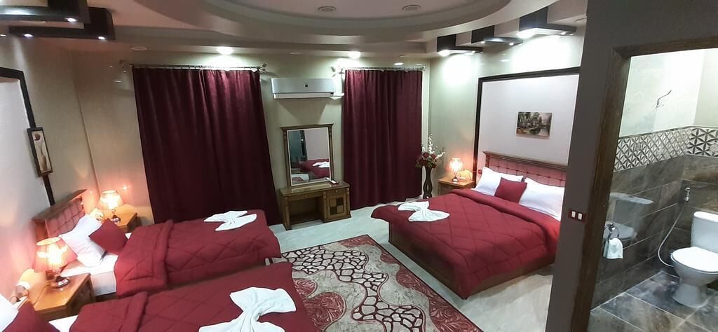 Photo - Cairo Plaza 90 Hotel