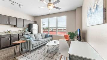 Televisión y oficina