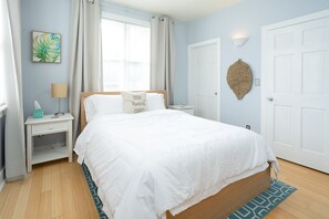 2 makuuhuonetta, silitysrauta/-lauta, ilmainen Wi-Fi, vuodevaatteet