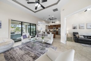 Smart TV, fireplace, books, printers