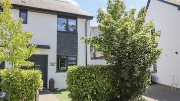 Cottage | Exterior