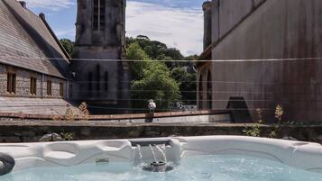 Ferienhaus | Außen-Whirlpool