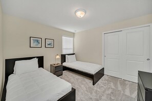 8 bedrooms, desk, iron/ironing board, travel cot