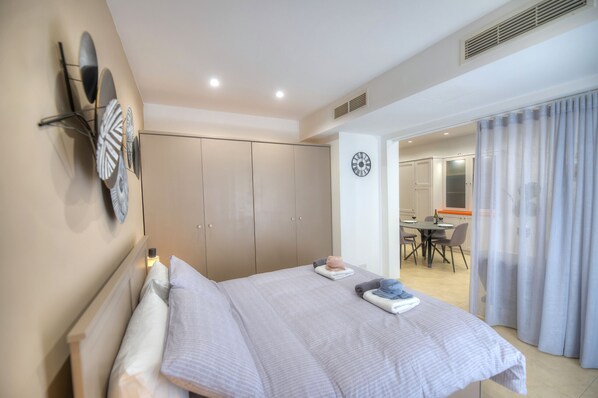 1 habitación y caja de seguridad en la habitación 