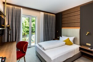 Ropa de cama hipoalergénica y minibar 