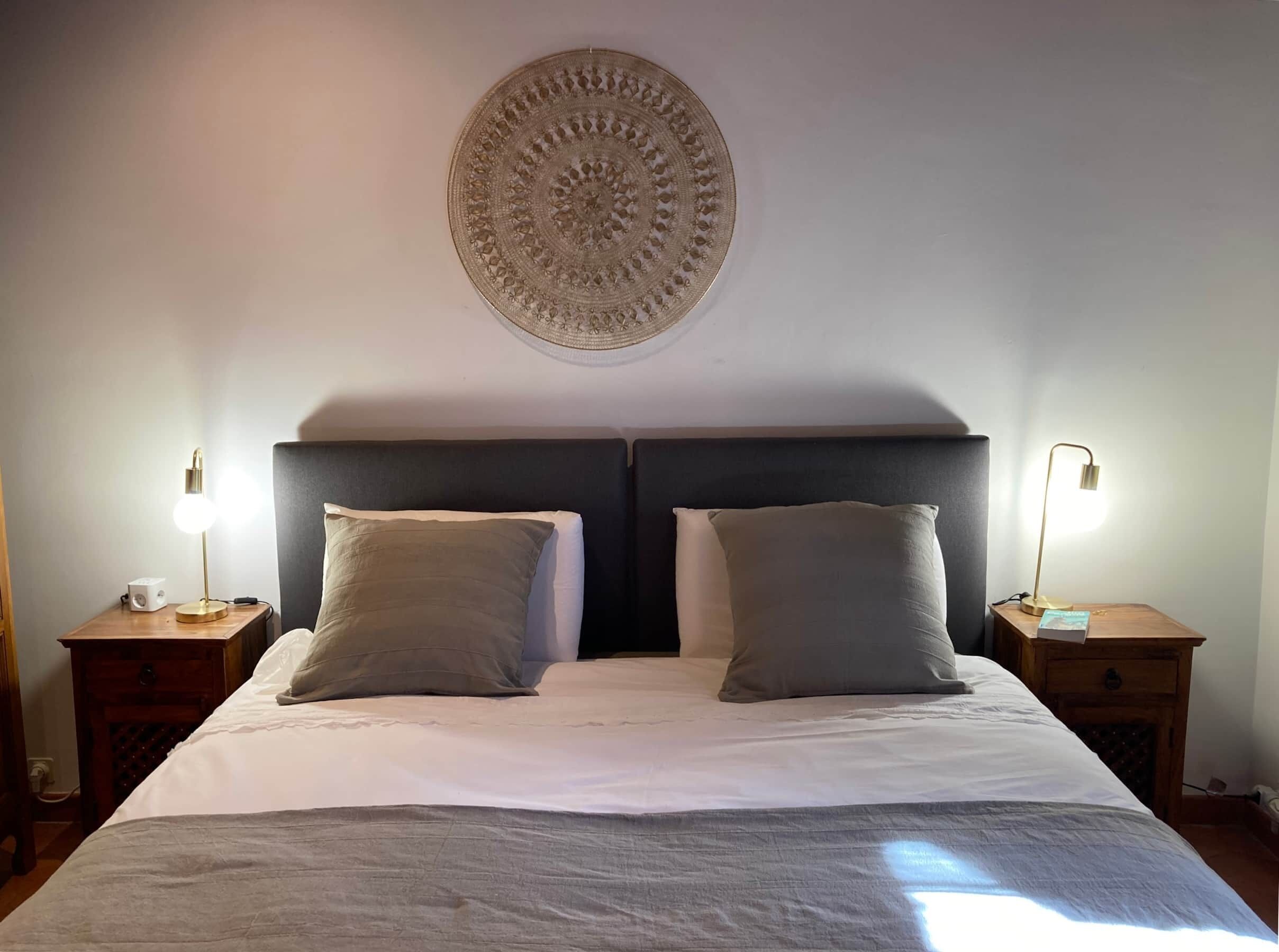 5 chambres, fer et planche à repasser, Wi-Fi gratuit, draps fournis