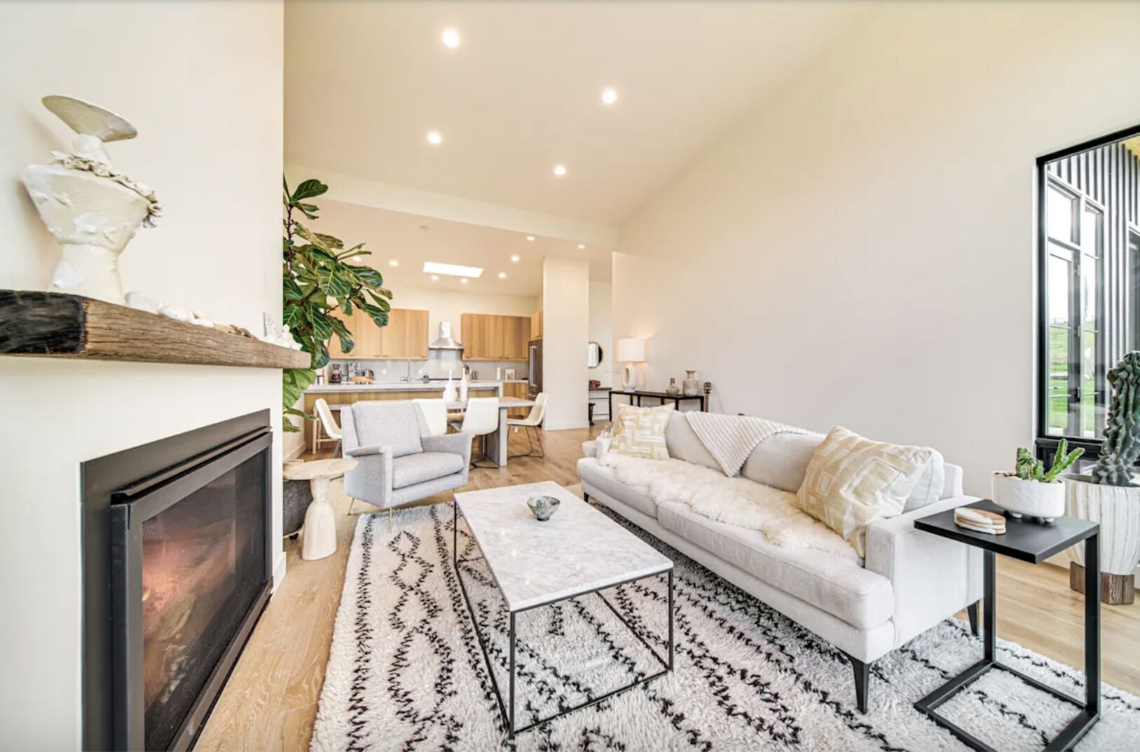 تلفزيون ذكي، مدفأة