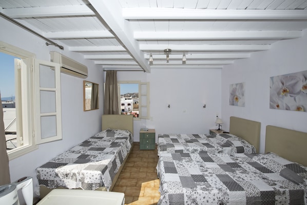 Habitacions insonoritzades, planxa i posts de planxar i wifi gratuïta