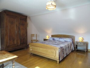 3 bedrooms