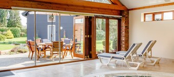 Granary Barn - UKC5405