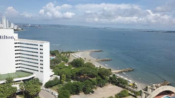 Panoramic Apartment | Living area | Flat-screen TV