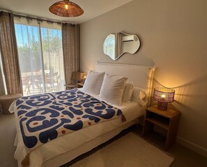 1 bedroom, iron/ironing board, free WiFi, bed sheets