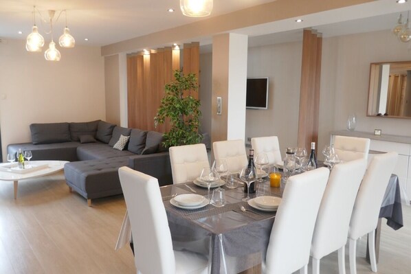 Dining - Between city and ocean house 8per terraces/garden (La Rochelle)