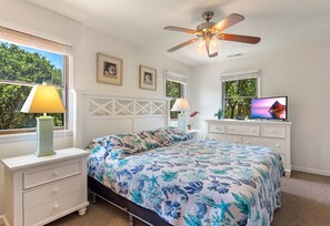 4 bedrooms, desk, iron/ironing board, free WiFi