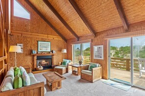 Televisión, reproductor de DVD, libros y estéreo 