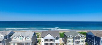 Salted Rim Retreat*LUXURY*9 Ensuites*Pool*Elevator