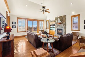 TV, fireplace, foosball, table tennis