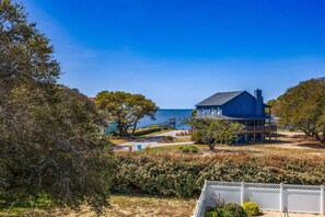 Property grounds - 2020 Merryweather * 4 Min Walk to Beach (Duck)